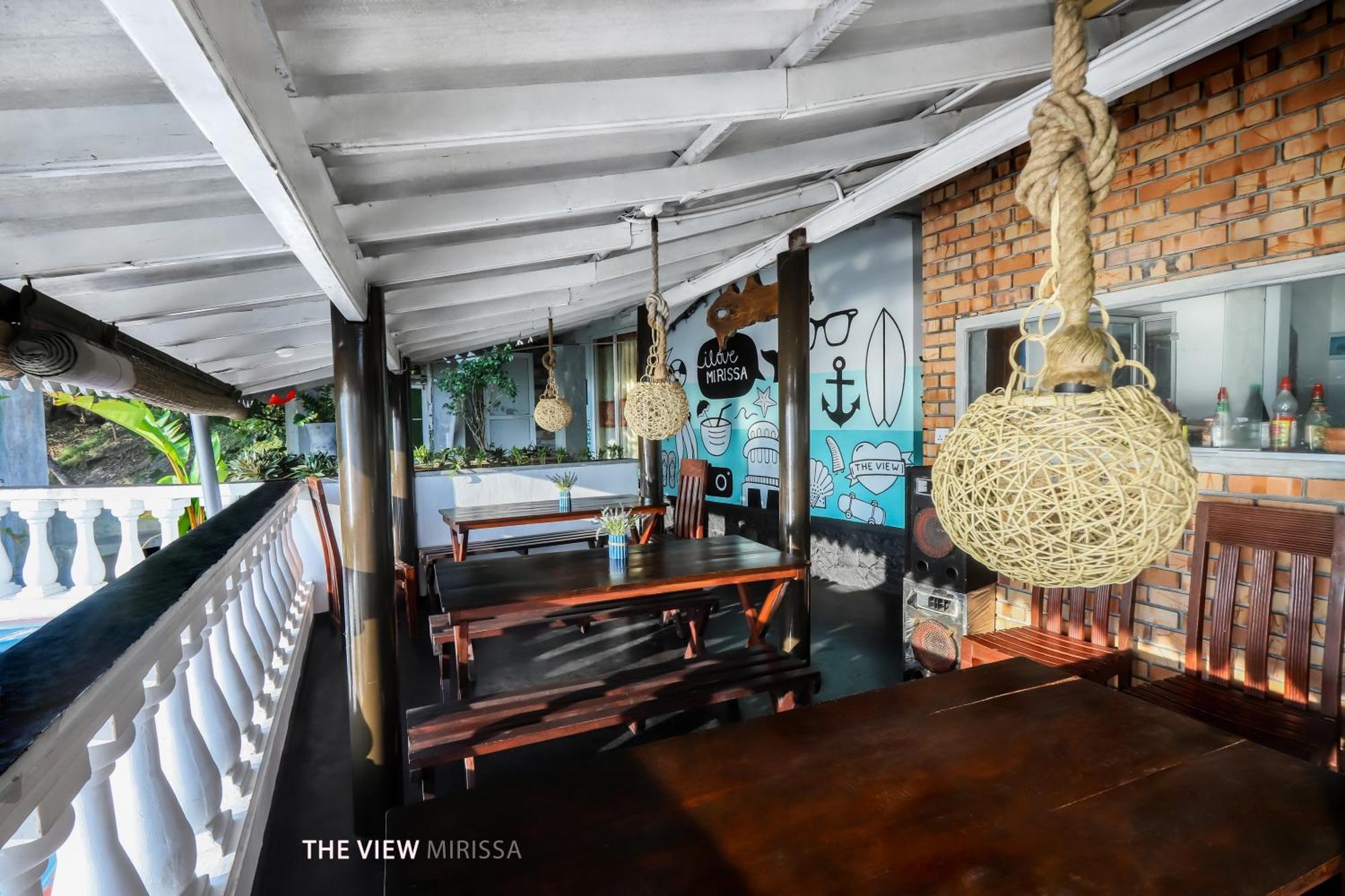 The View Mirissa Hostel Exterior photo