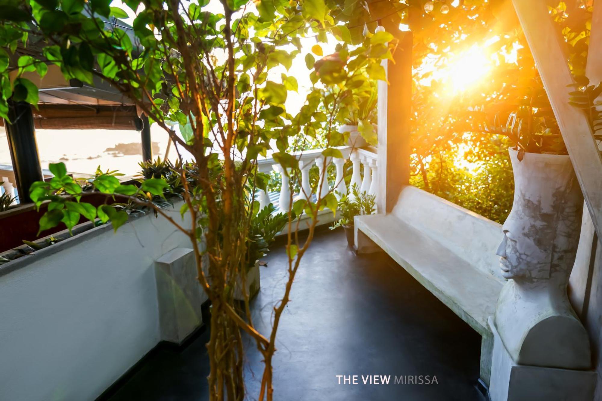 The View Mirissa Hostel Exterior photo